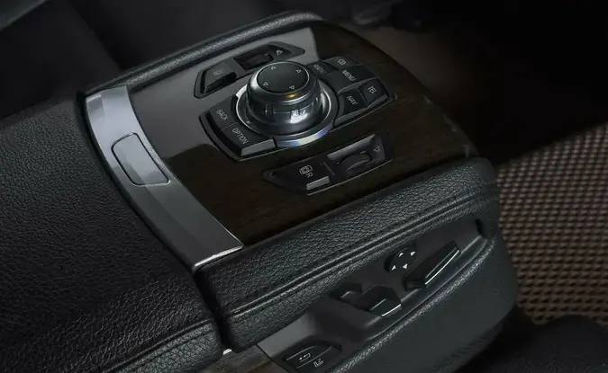 BMW 7 серии