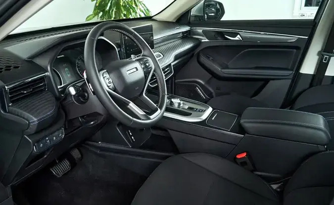 Haval Jolion
