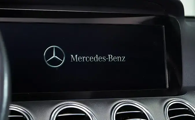 Mercedes benz E-Класс
