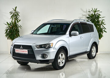 Mitsubishi Outlander Вид 1