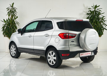 Ford EcoSport Вид 4