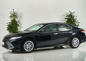 Toyota Camry Вид 1