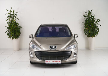 Peugeot 308 Вид 2