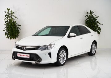 Toyota Camry Вид 1