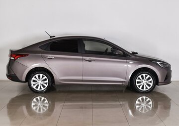 Hyundai Solaris Вид 5