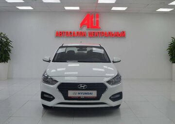 Hyundai Solaris Вид 2