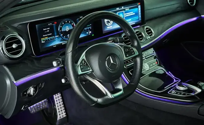 Mercedes benz E-Класс