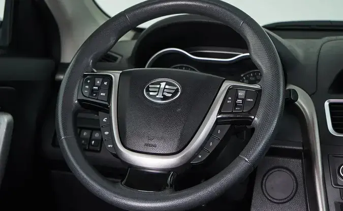 Faw Besturn X80
